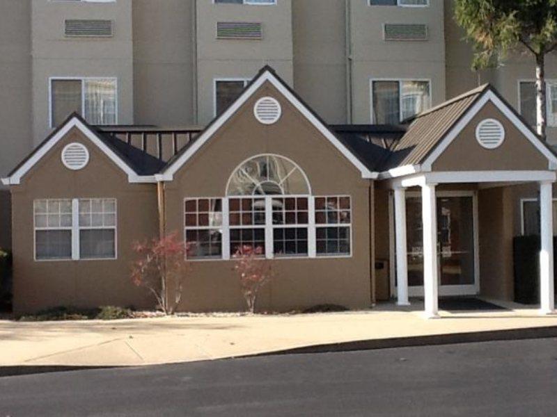 Microtel Inn By Wyndham Louisville East Dış mekan fotoğraf