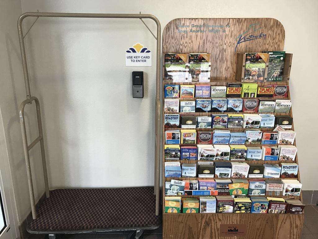 Microtel Inn By Wyndham Louisville East Dış mekan fotoğraf